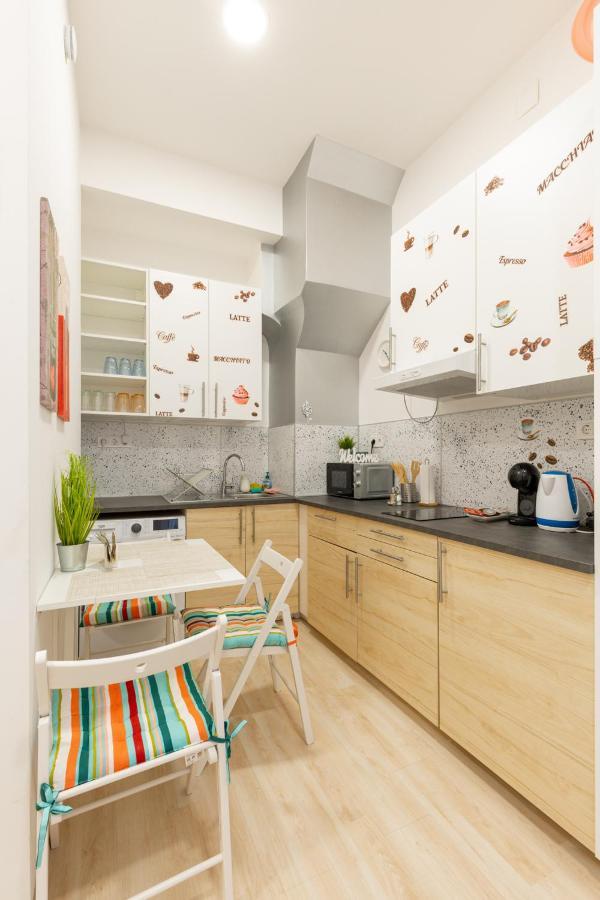 Apartment Colourful Budapest Extérieur photo